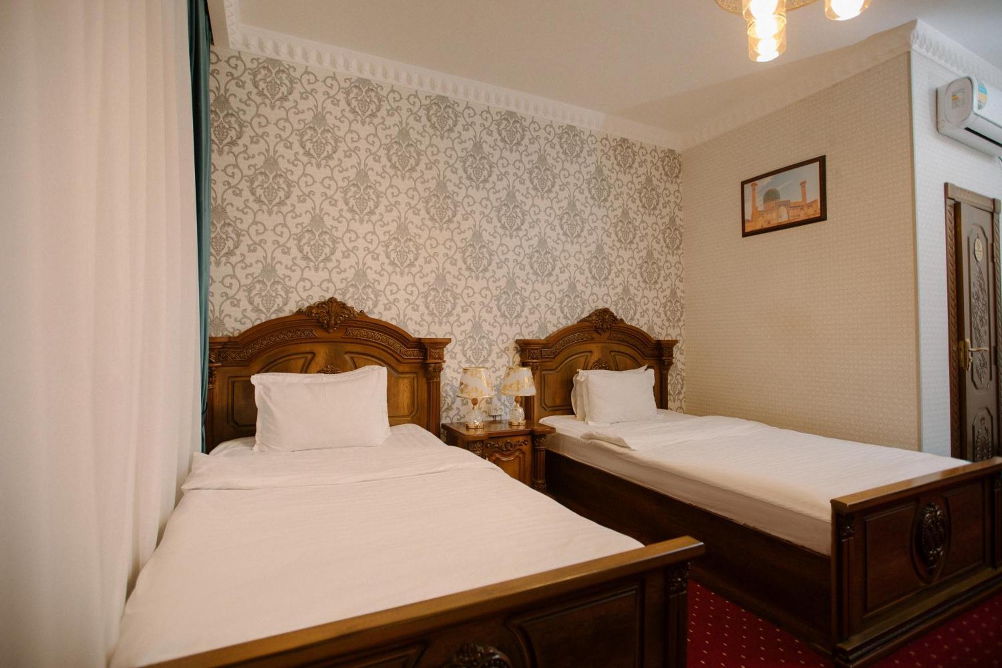 Dendi Plaza Hotel บูคารา ภายนอก รูปภาพ